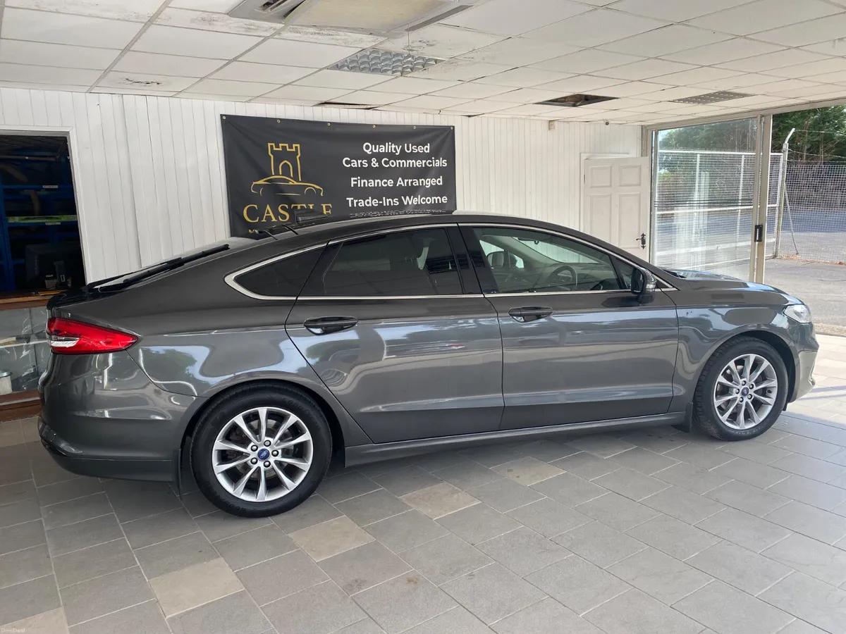 201 Ford Mondeo  Titanium 2.0 Diesel - Image 5