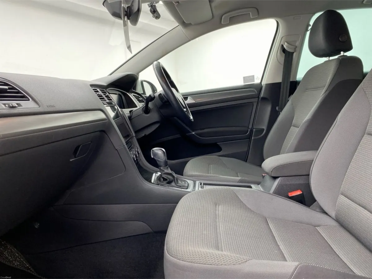 Volkswagen Golf TSI - Image 4