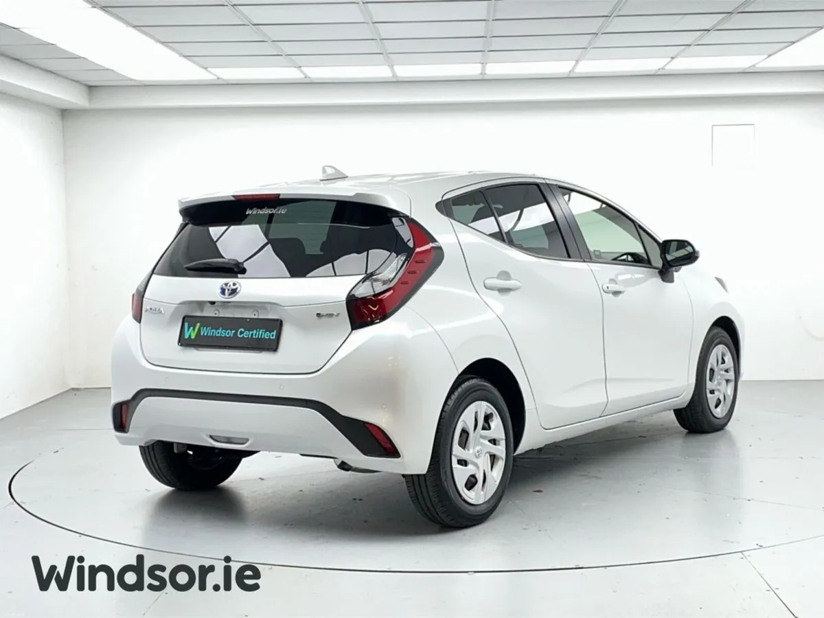 Toyota Aqua X - Image 2