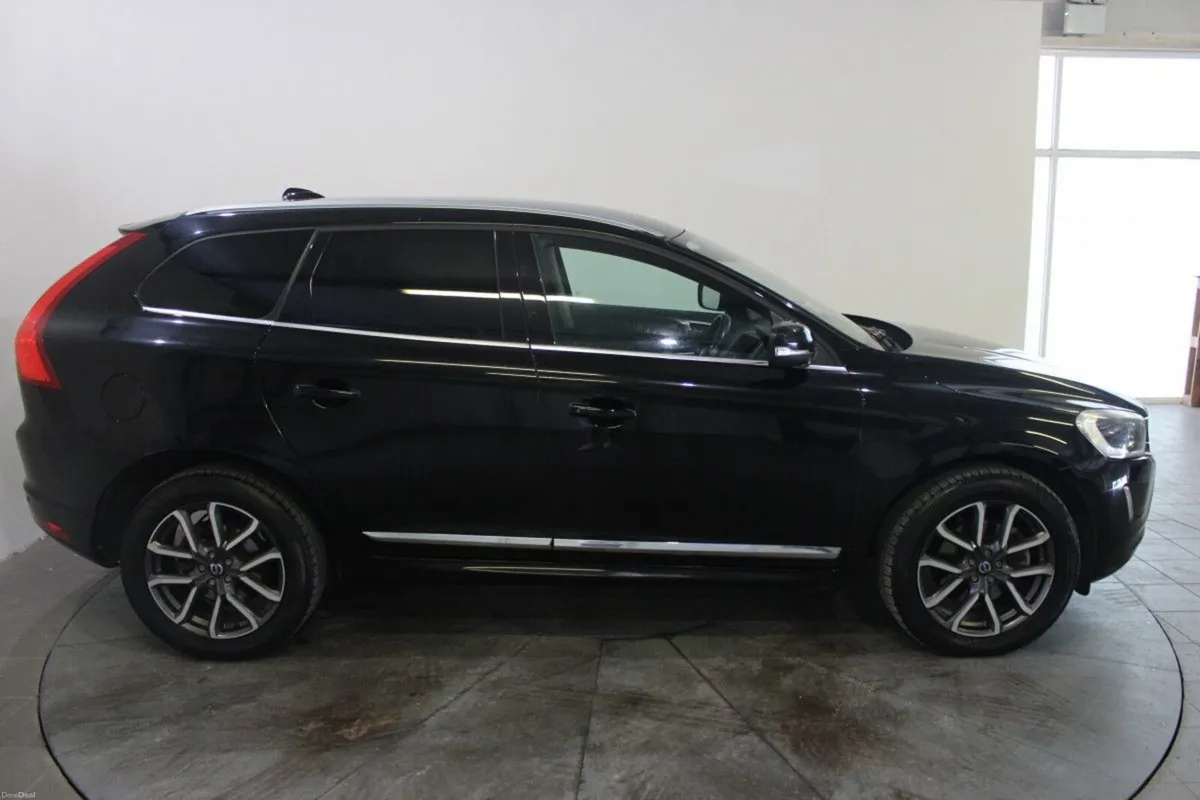 Volvo XC60 D4 (190hp) FWD SE Lux - TENDER 8 - Image 2
