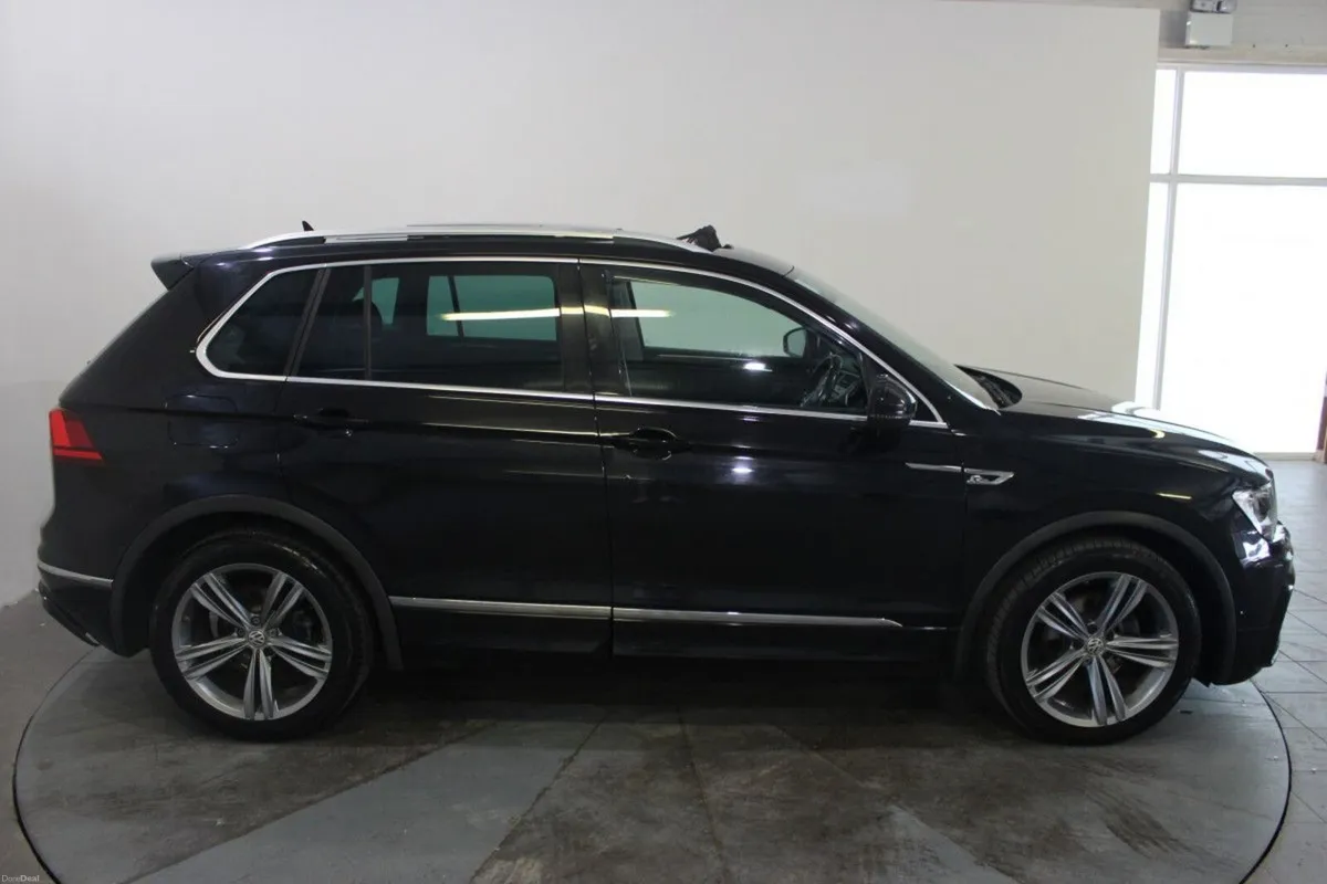 Volkswagen Tiguan 2.0 TDI 150HP R-Line - TENDER 7 - Image 2