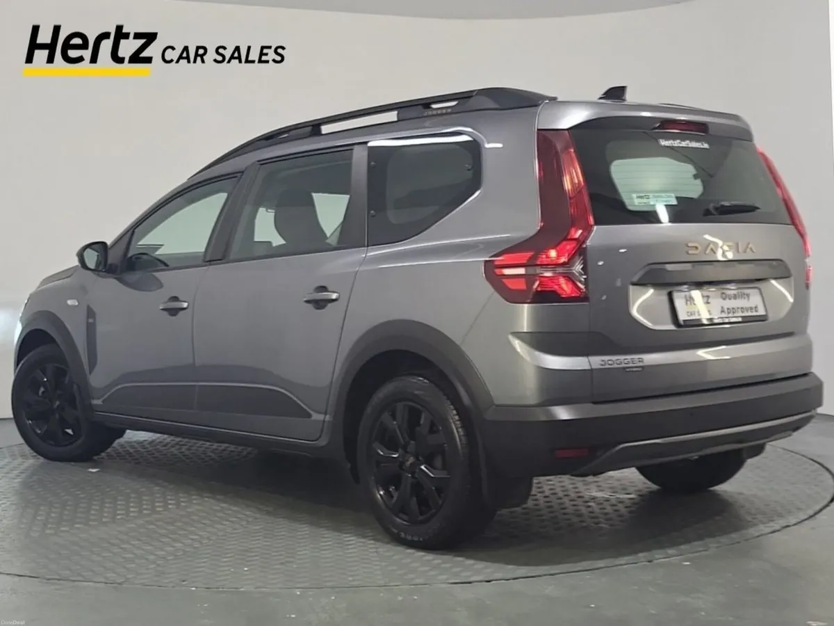 Dacia Jogger EXTREME HEV 1.6 Petrol Automatic - Image 3