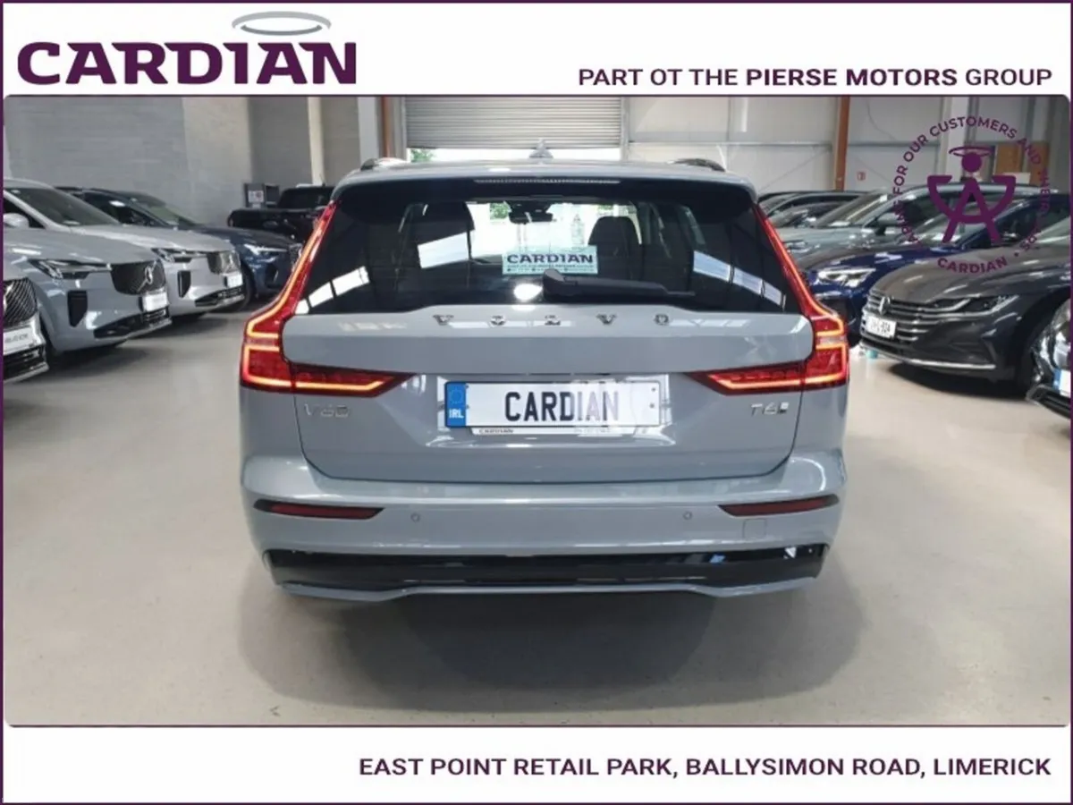 Volvo V60 V60 Plus Dark T6 PHEV - Image 6