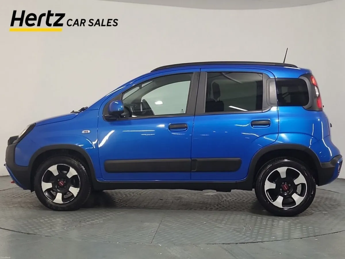 Fiat Panda CROSS MHEV 1.0 Petrol Manual - Image 2