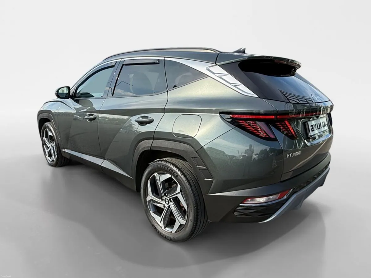Hyundai Tucson 2WD Executive Plus HEV STG Auto - Image 5