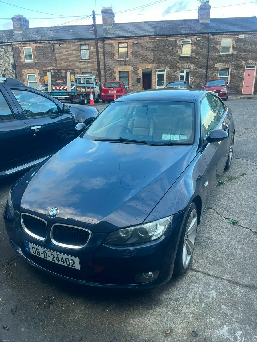 BMW 3-Series 2008 - Image 1