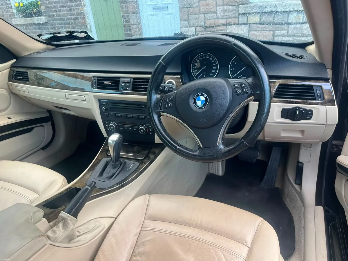 BMW 3-Series 2008 - Image 4