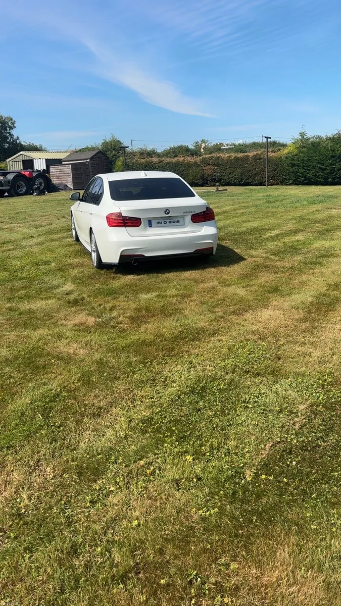 BMW 320 - Image 4
