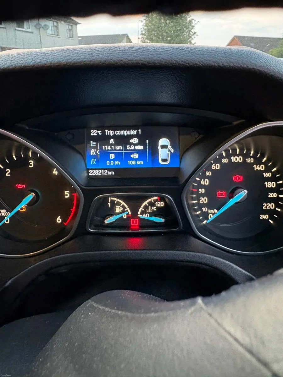 Ford Focus 2018 Titanium 1.5 TDCi - Image 5