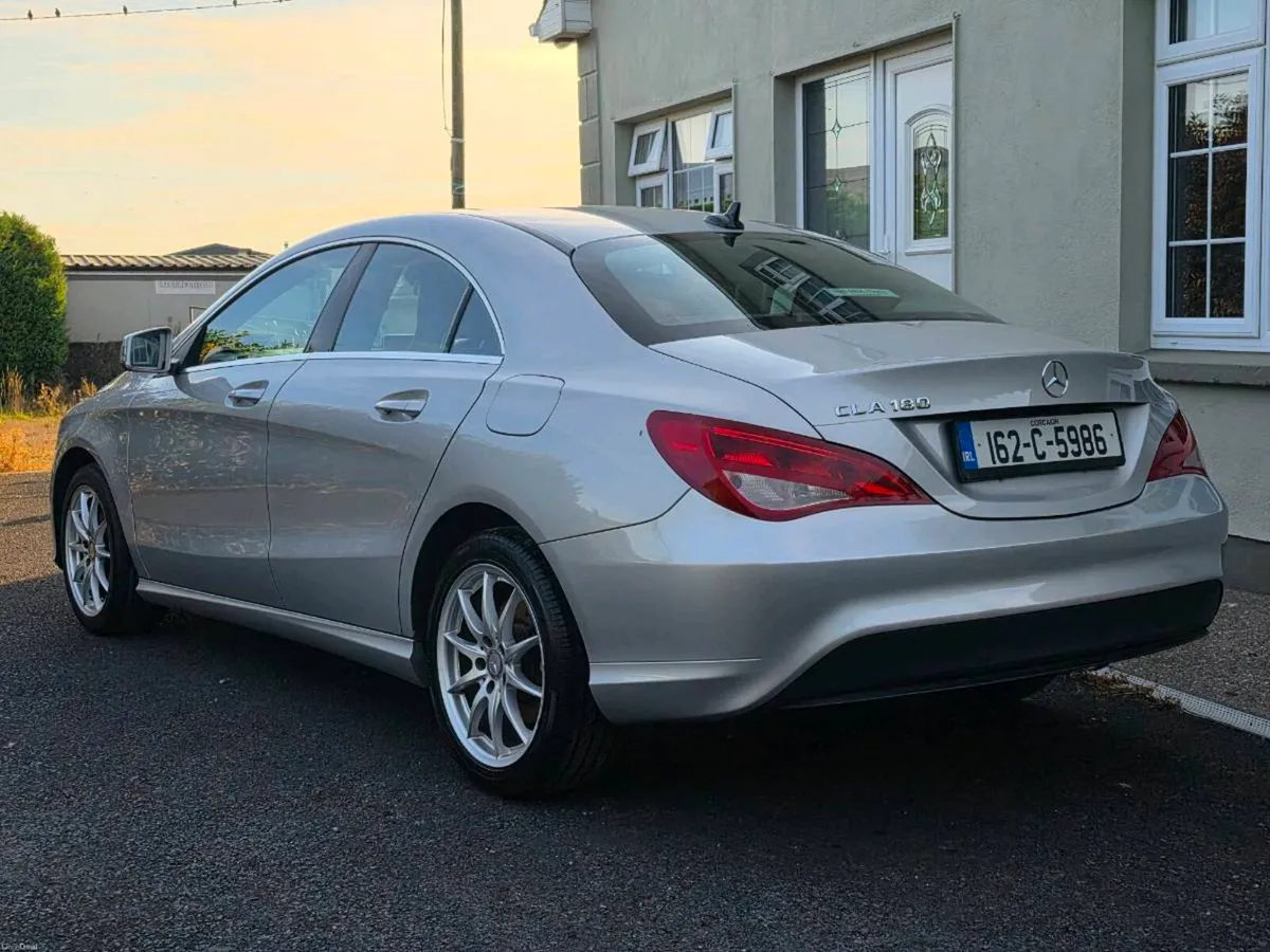 162 Mercedes-Benz CLA Saloon 1.6 Avantgarde - Image 5