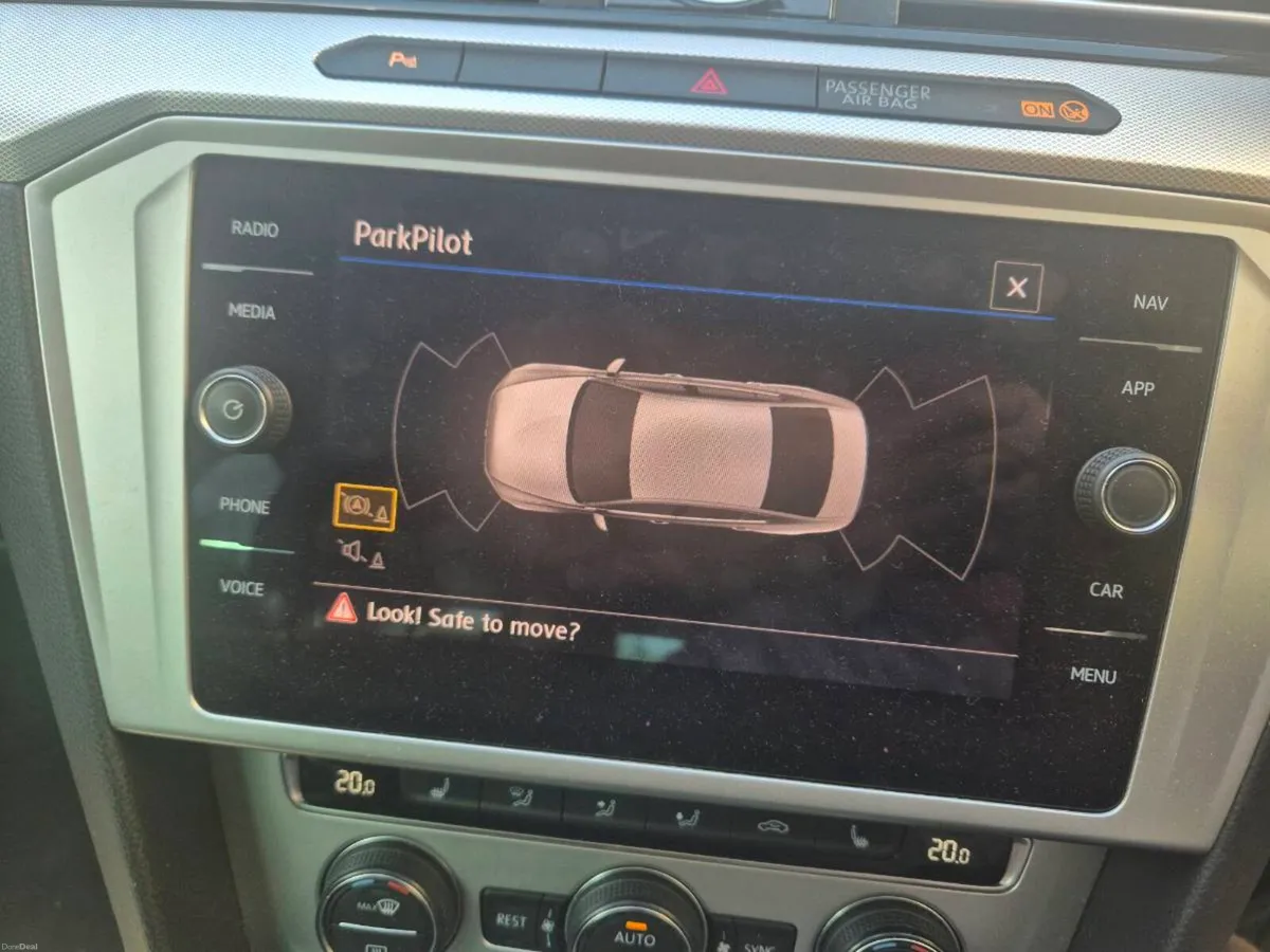 19 VW Passat se business nct tax 150hp - Image 5