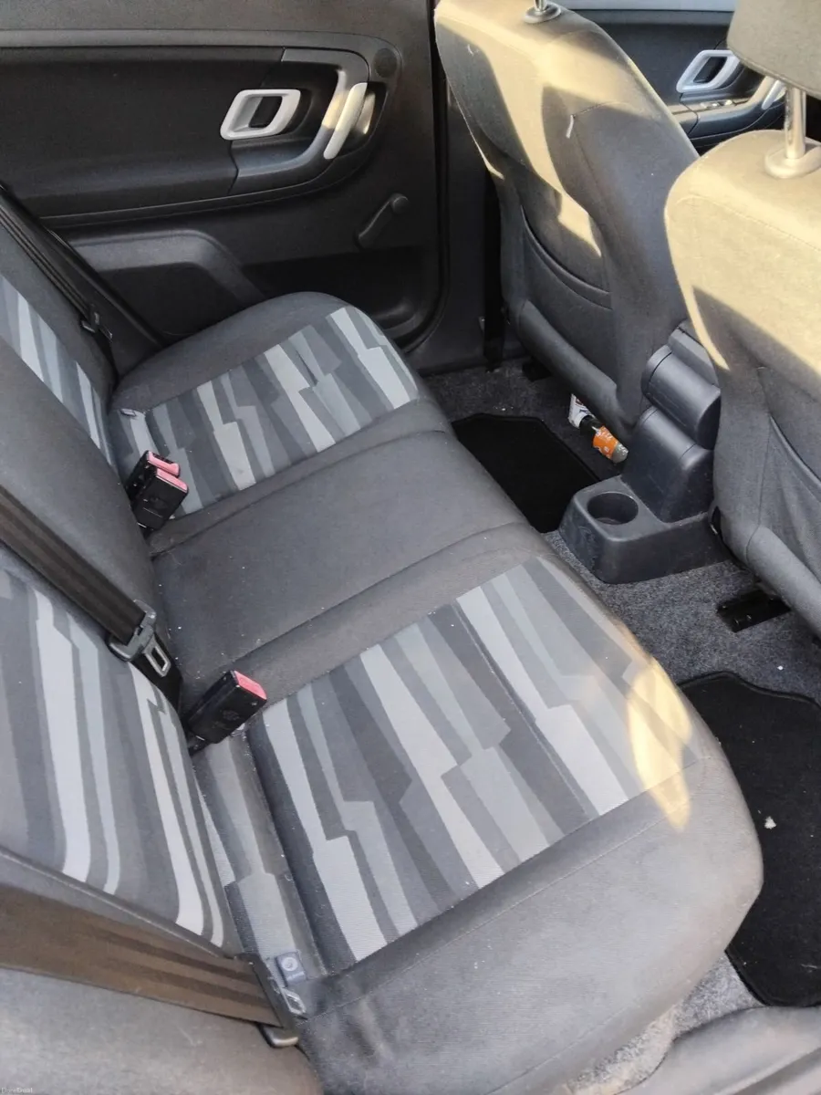 Skoda Fabia nct 01/2027 tax 11/2026 - Image 6