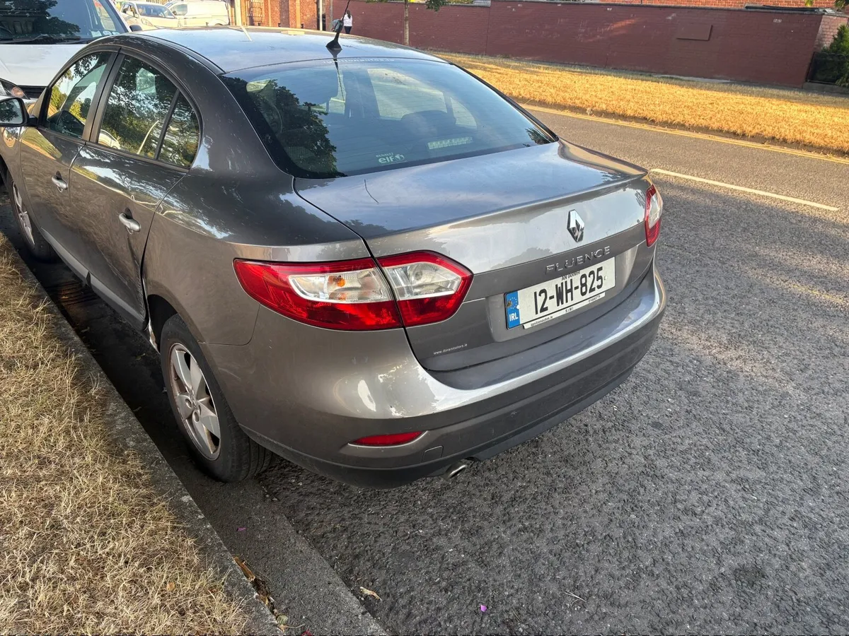 Renault Fluence 2012 - Image 5