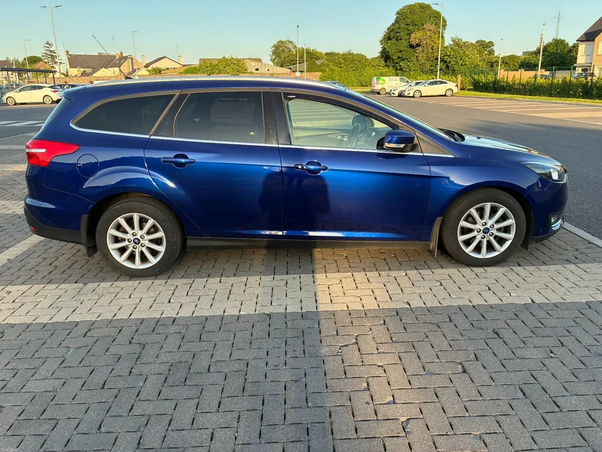 Ford Focus 2017 - Image 4