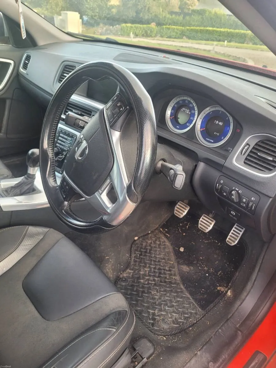 Volvo s60 r-design (please read ad carefully) - Image 6