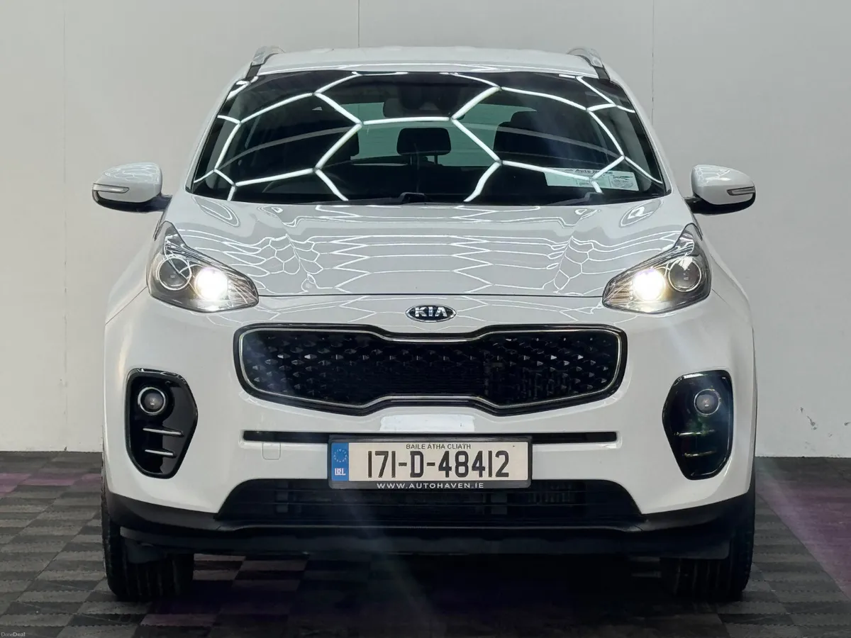 2017 Kia Sportage Platanium 1.7D, Automatic - Image 2