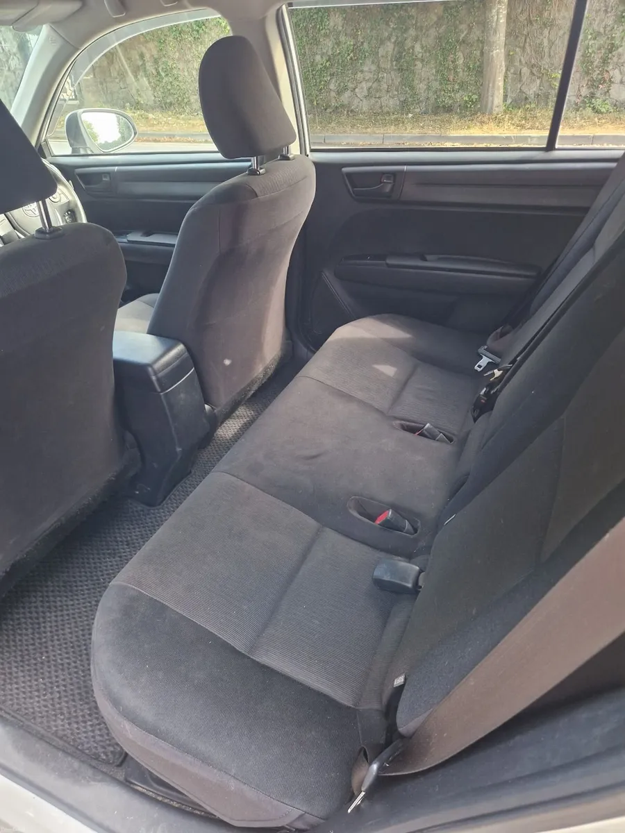 Toyota Corolla Fielder Estate 2015 - Image 6