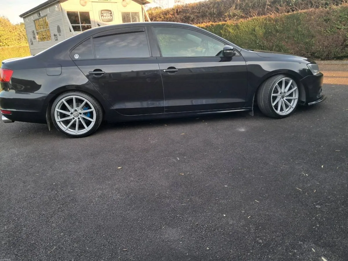 2013 volkswagen jetta 1.6 diesel - Image 2