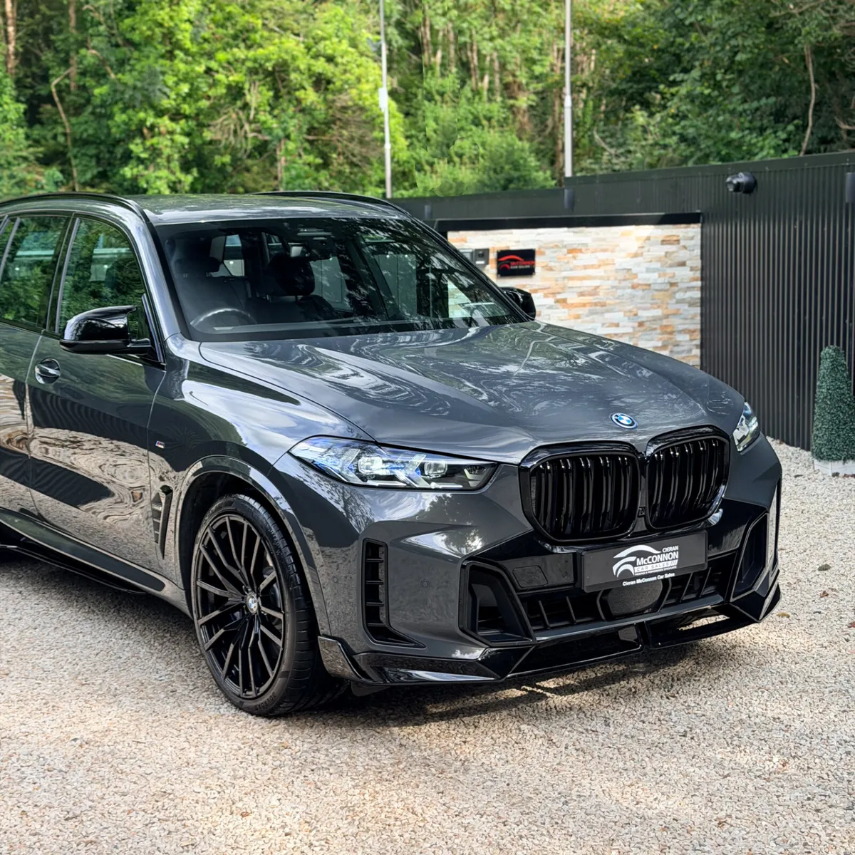 2023 (232) BMW X5 50E M-SPORT LCI 490BHP - Image 2