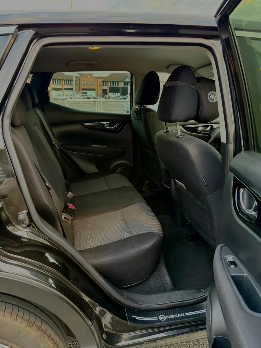 2015 Nissan Qashqai Acenta Smart Automatic - Image 6