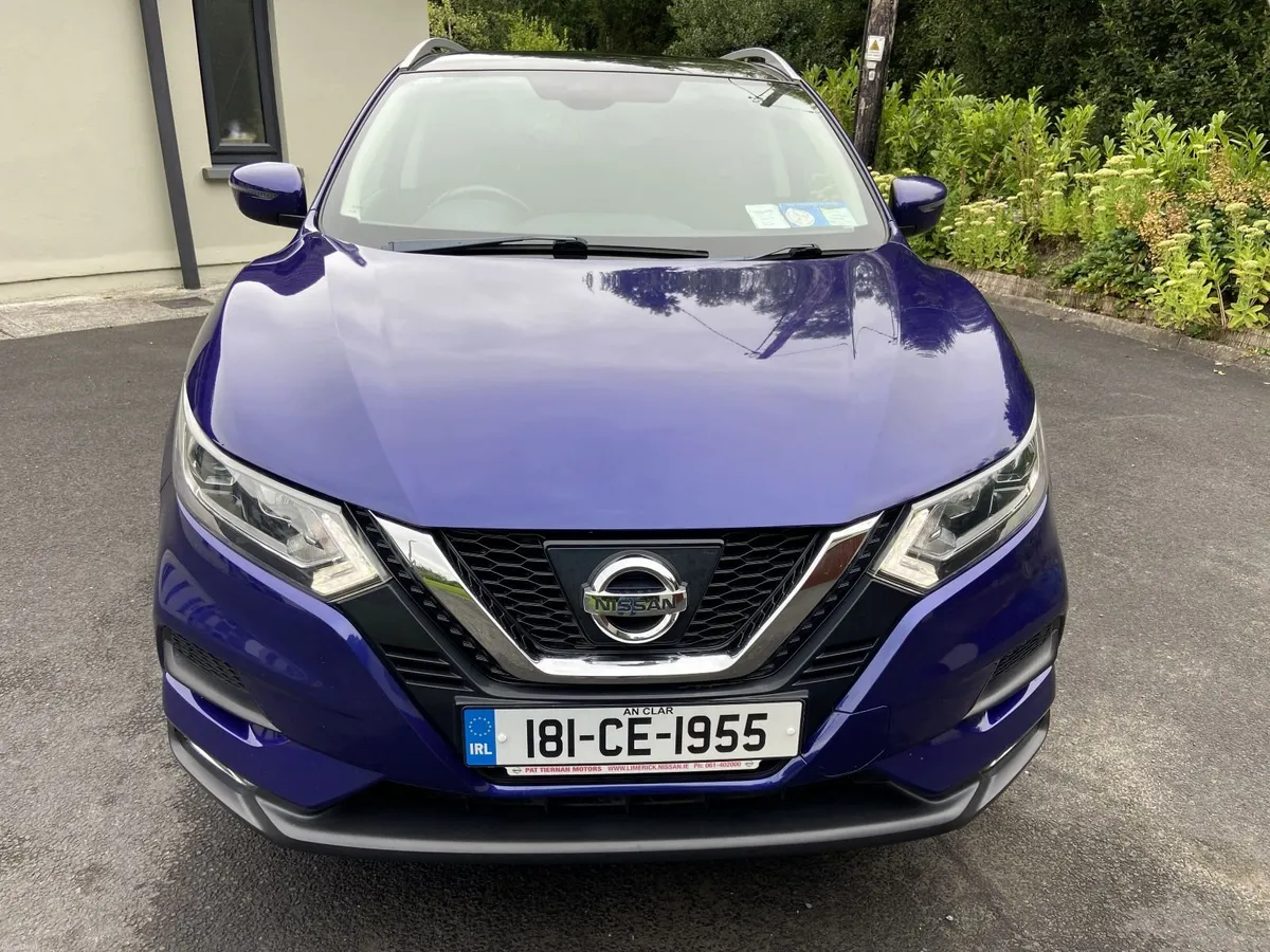 Nissan Qashqai 1.2 SV 2018 - Image 1