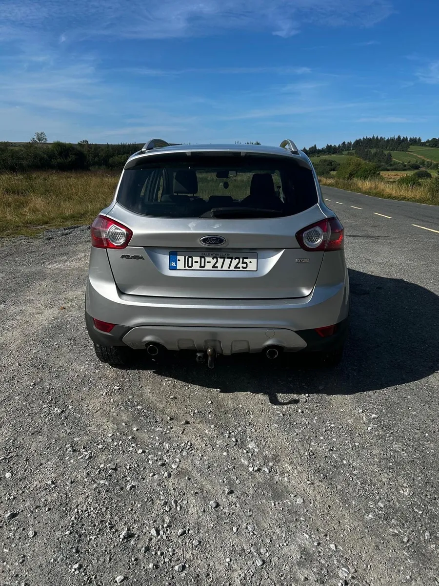 Ford Kuga 2010 - Image 4