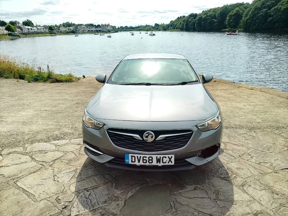 2018 182 Vauxhall insigina 1.6 low mileage uk reg - Image 2