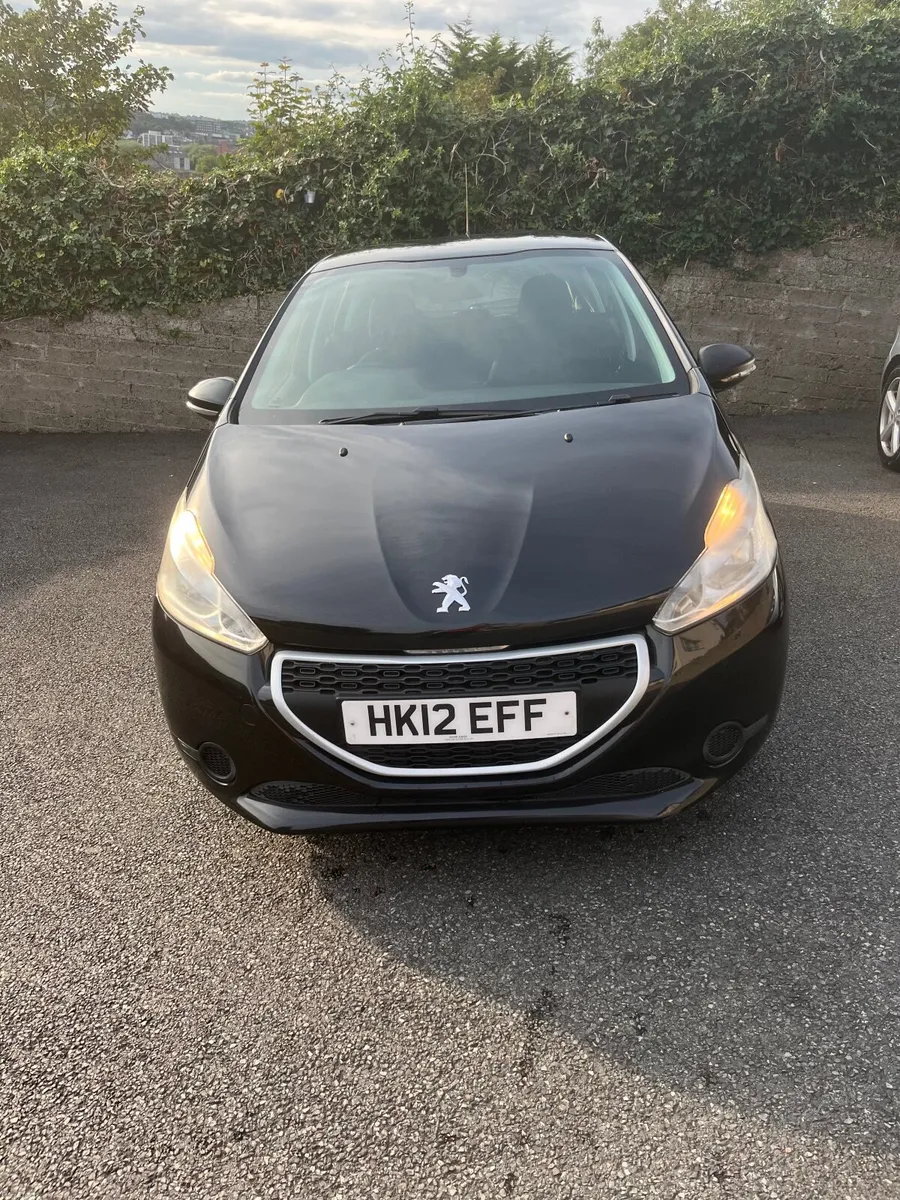 Peugeot 208 2012 - Image 1