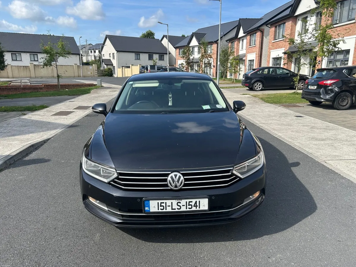 2015 Volkswagen Passat 1.6 TDI 120 bhp high spec - Image 2
