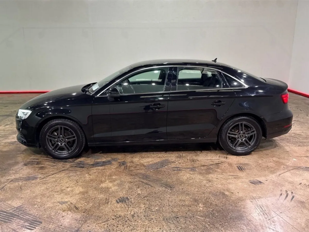 Audi A3 1.4 TFSI AUTOMATIC - FACTORY ALLOYS - CRUI - Image 6