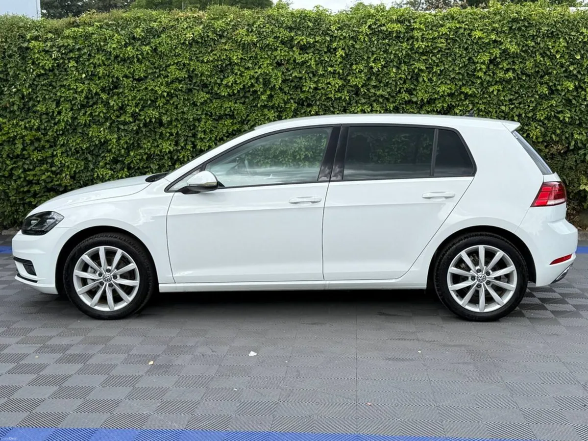 Volkswagen Golf COMFORTLINE 1.2 TSI AUTO // FULL S - Image 3