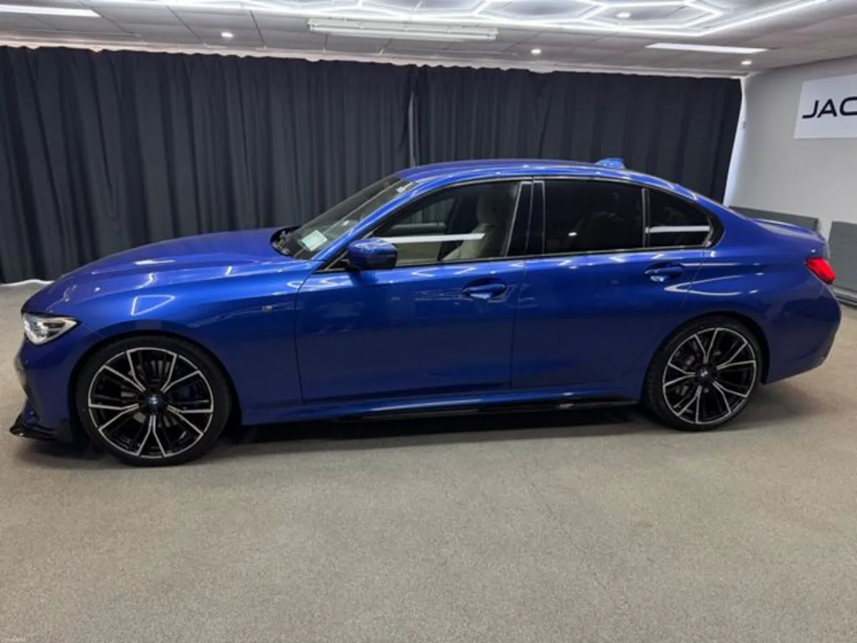 BMW 3-Series 320D M Sport Pro - Image 6