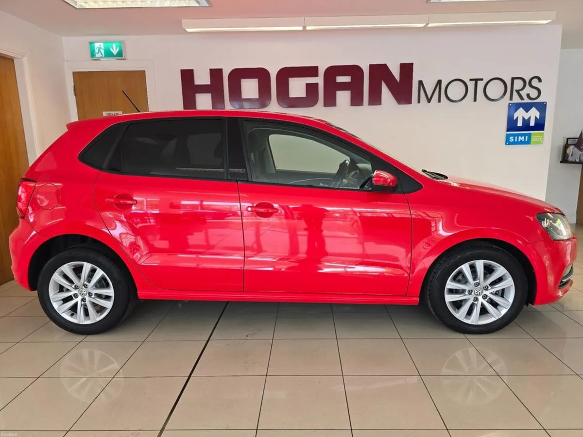 Volkswagen Polo 1.2 Comfortline 5Dr H/B Automatic - Image 3