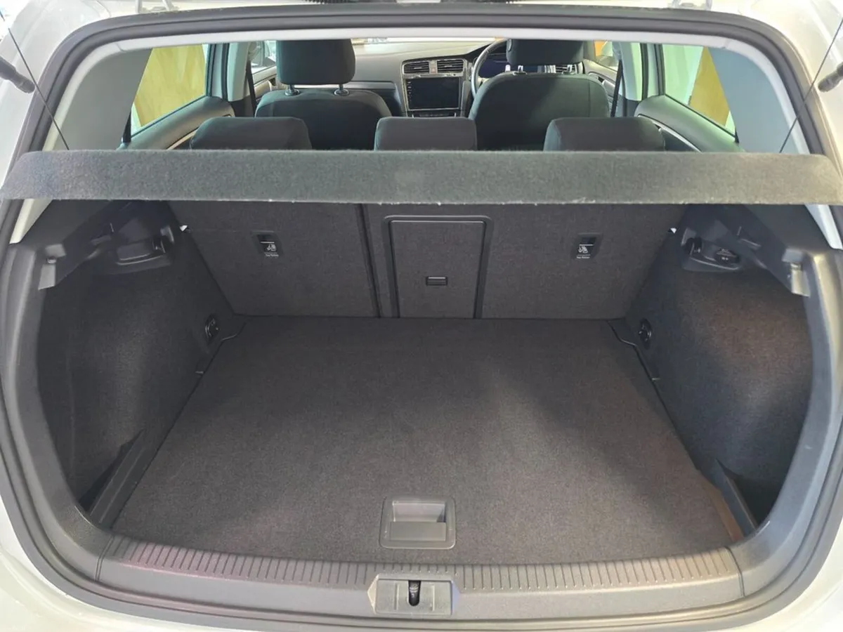 Volkswagen Golf 1.2 Comfortline 5Dr H/B Automatic - Image 6