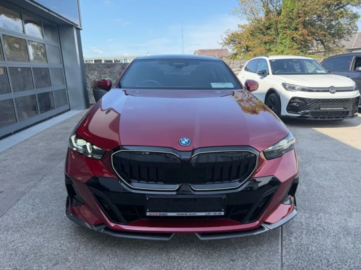 BMW 5-Series 530E M SPORT PRO - Image 6