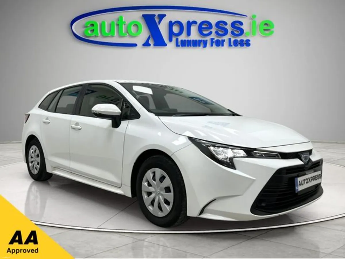 Toyota Corolla 1.8 HYBRID X, Reversing camera, Aut - Image 1
