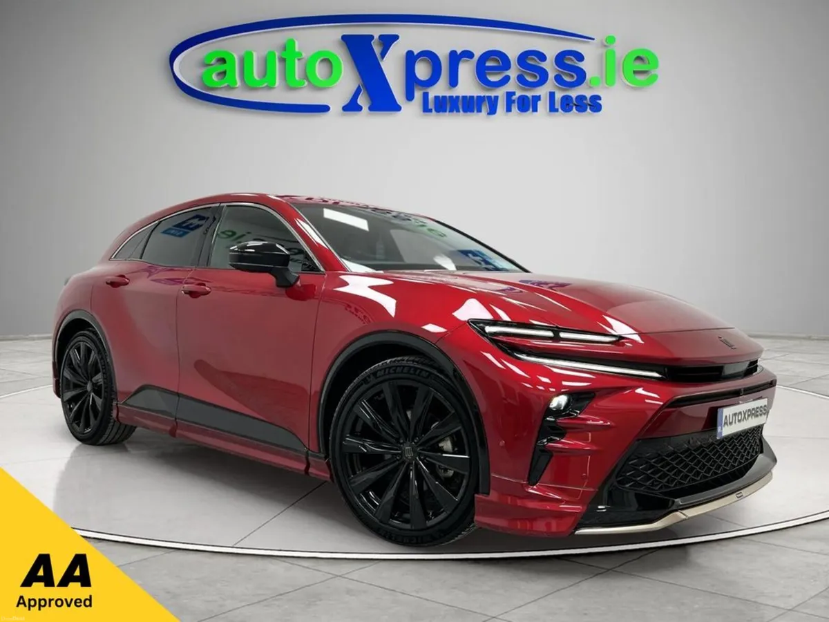 Toyota Crown 4WD SPORT Z, 360 camera, Ultra Low mi - Image 1