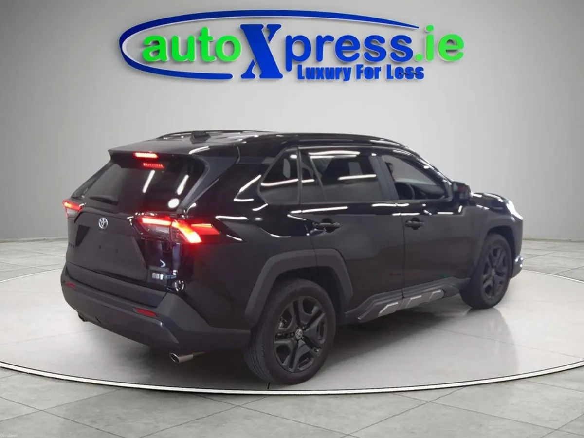 Toyota RAV4 4WD HYBRID ADVENTURE, 360 camera - Image 6