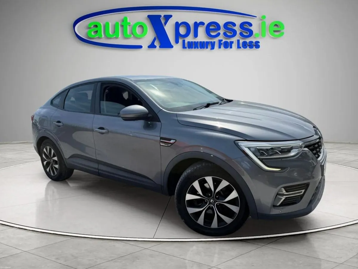 Renault Arkana Iconic E-tech Hybrid 145 Auto - Image 1