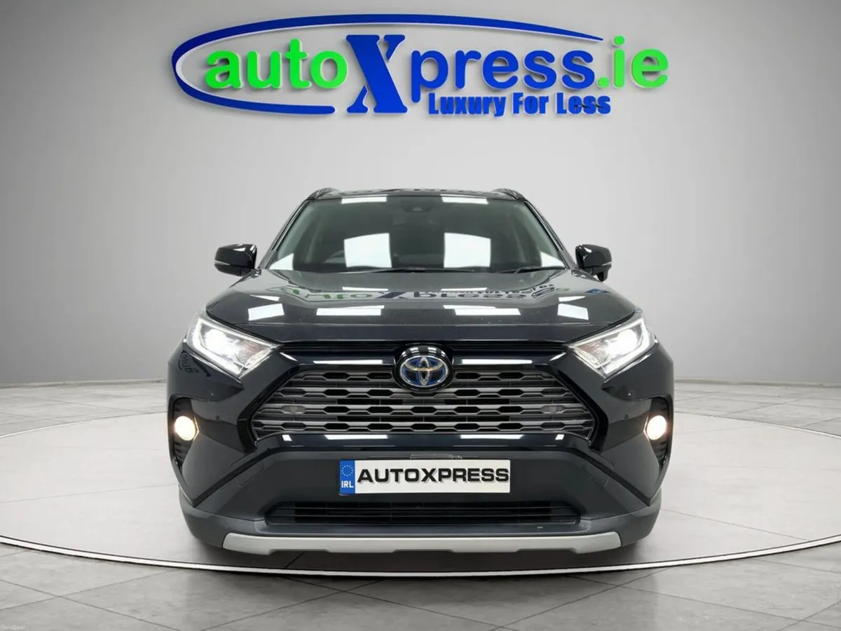 Toyota RAV4 4WD HYBRID G, Automatic - Image 3