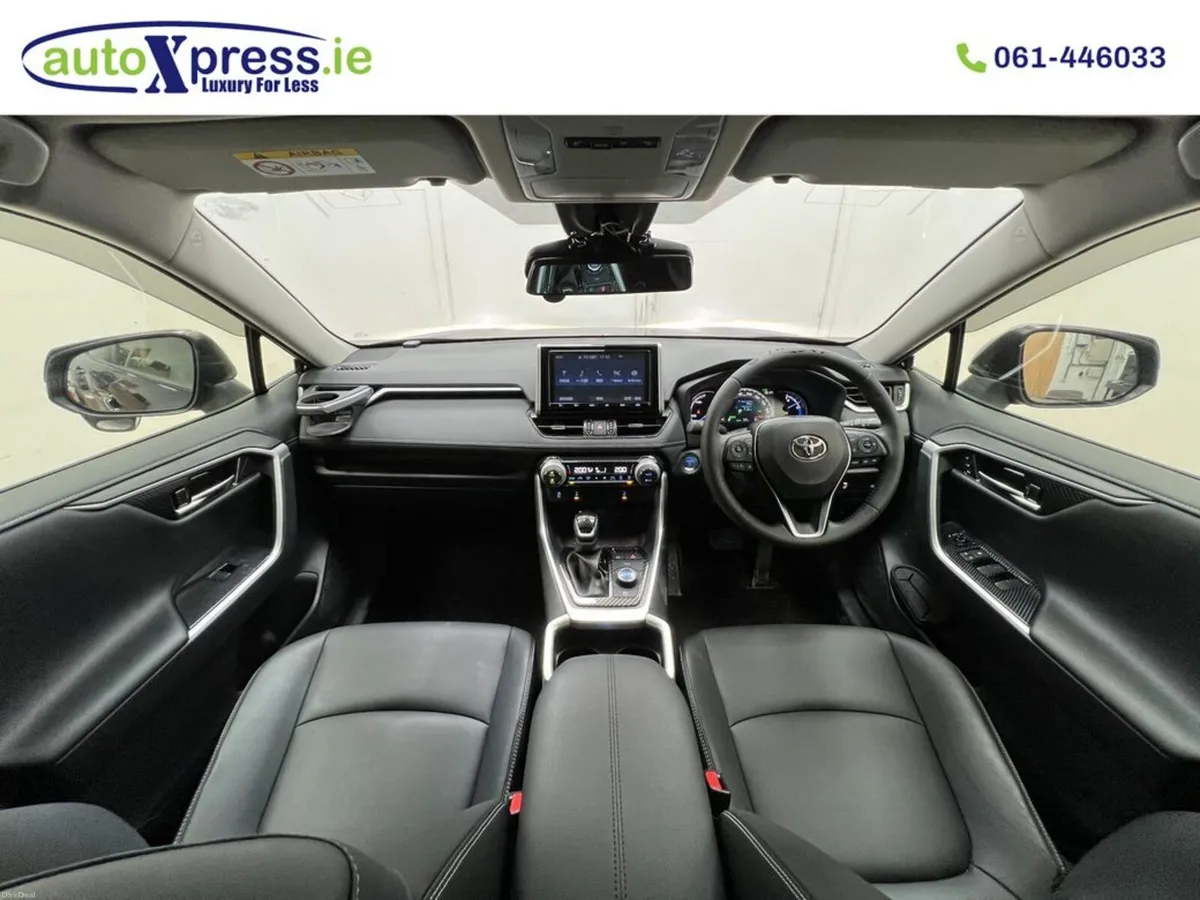 Toyota RAV4 4WD HYBRID G, Automatic - Image 2