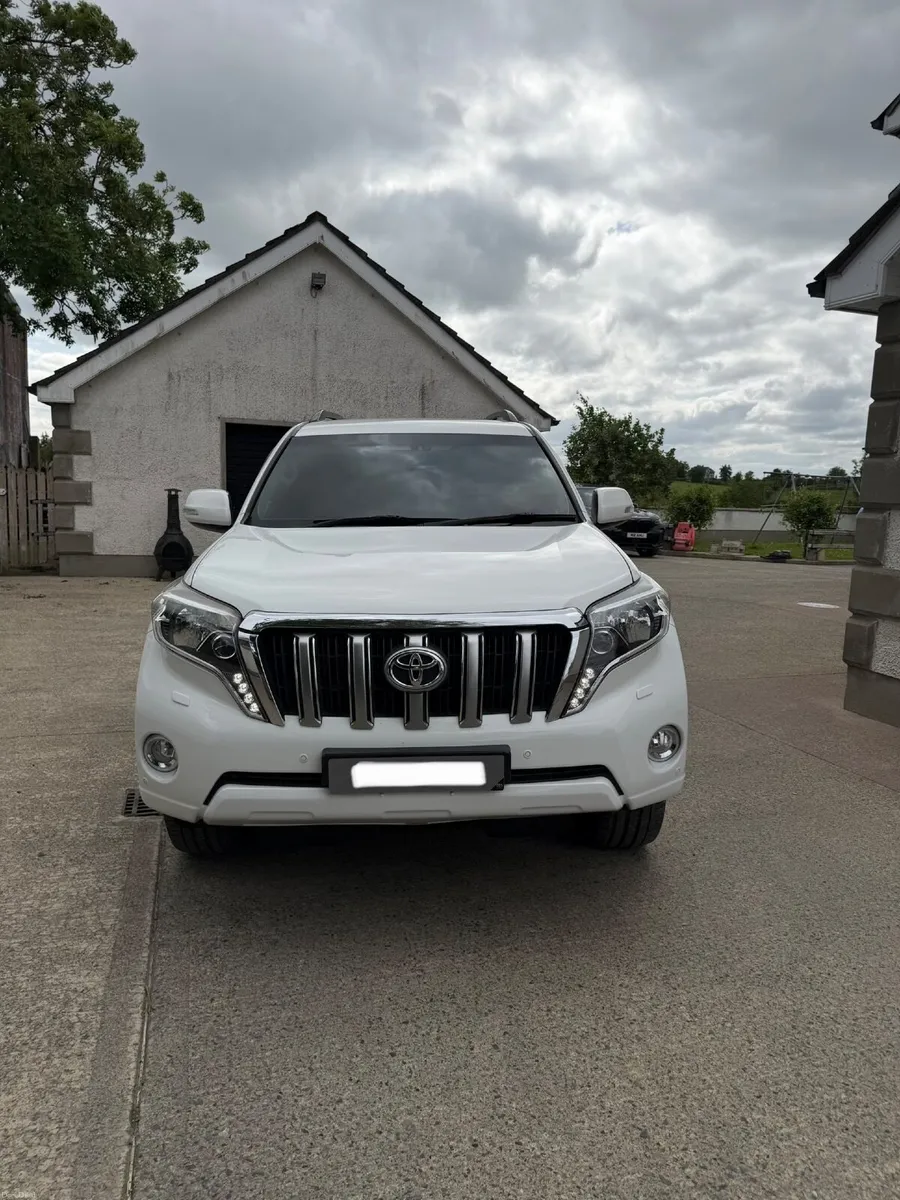 Toyota Land Cruiser 2014 - Image 2