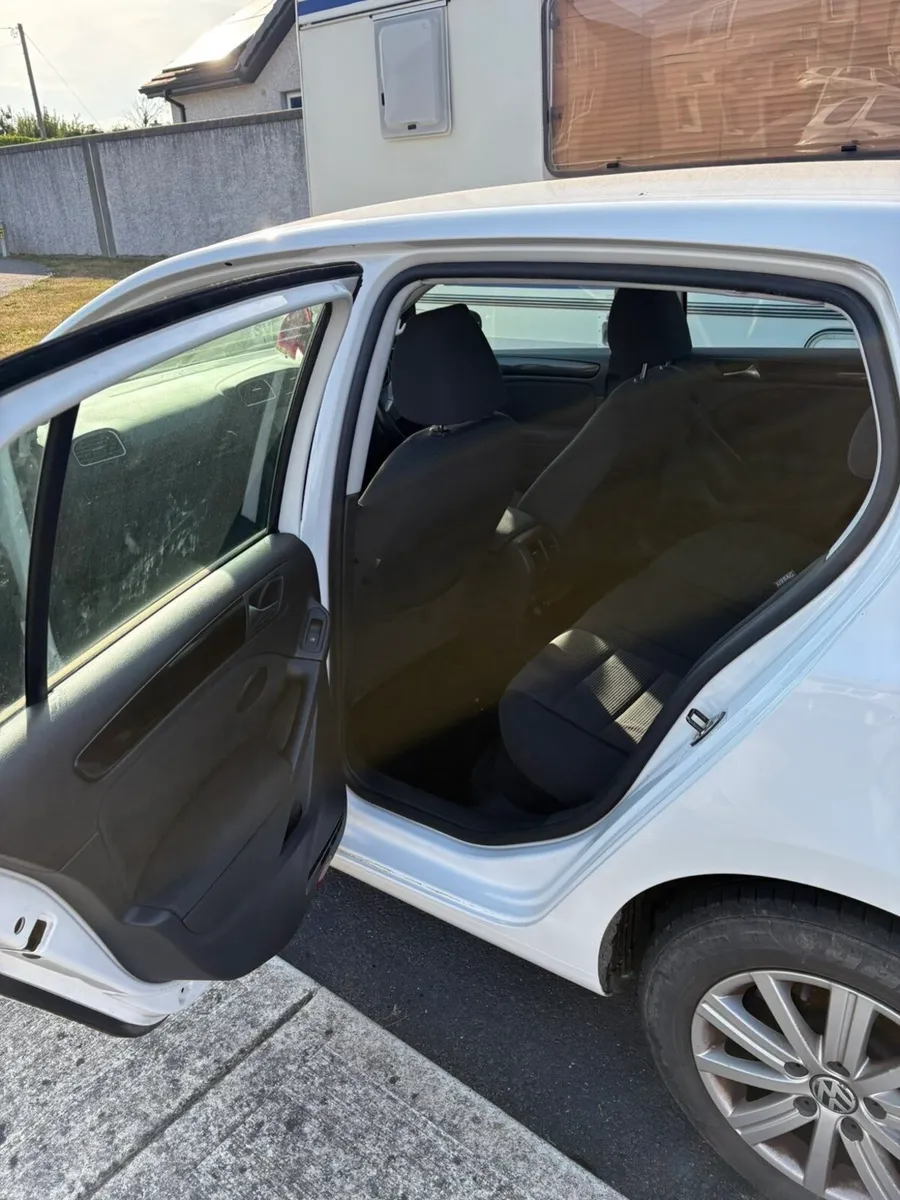 Golf TSI 1.2L Petrol ,Automatic - Image 5