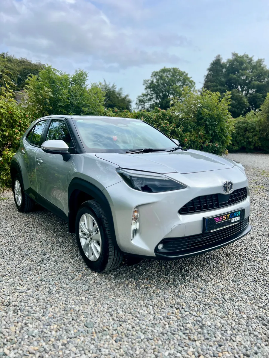 2026 Toyota Yaris Cross Luna 1.5 Hybrid Automatic - Image 2