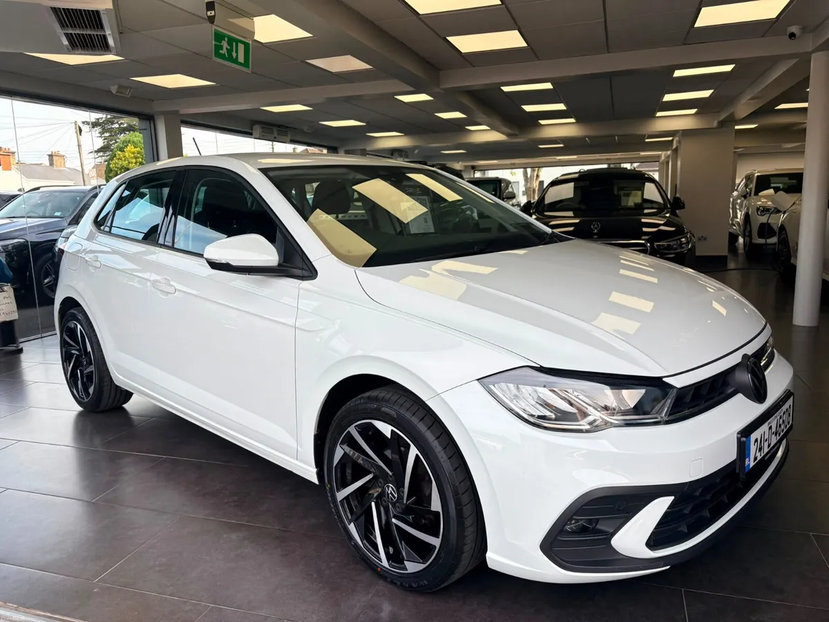 Volkswagen Polo 2024 1.0 TSI Life ***Automatic*** - Image 2