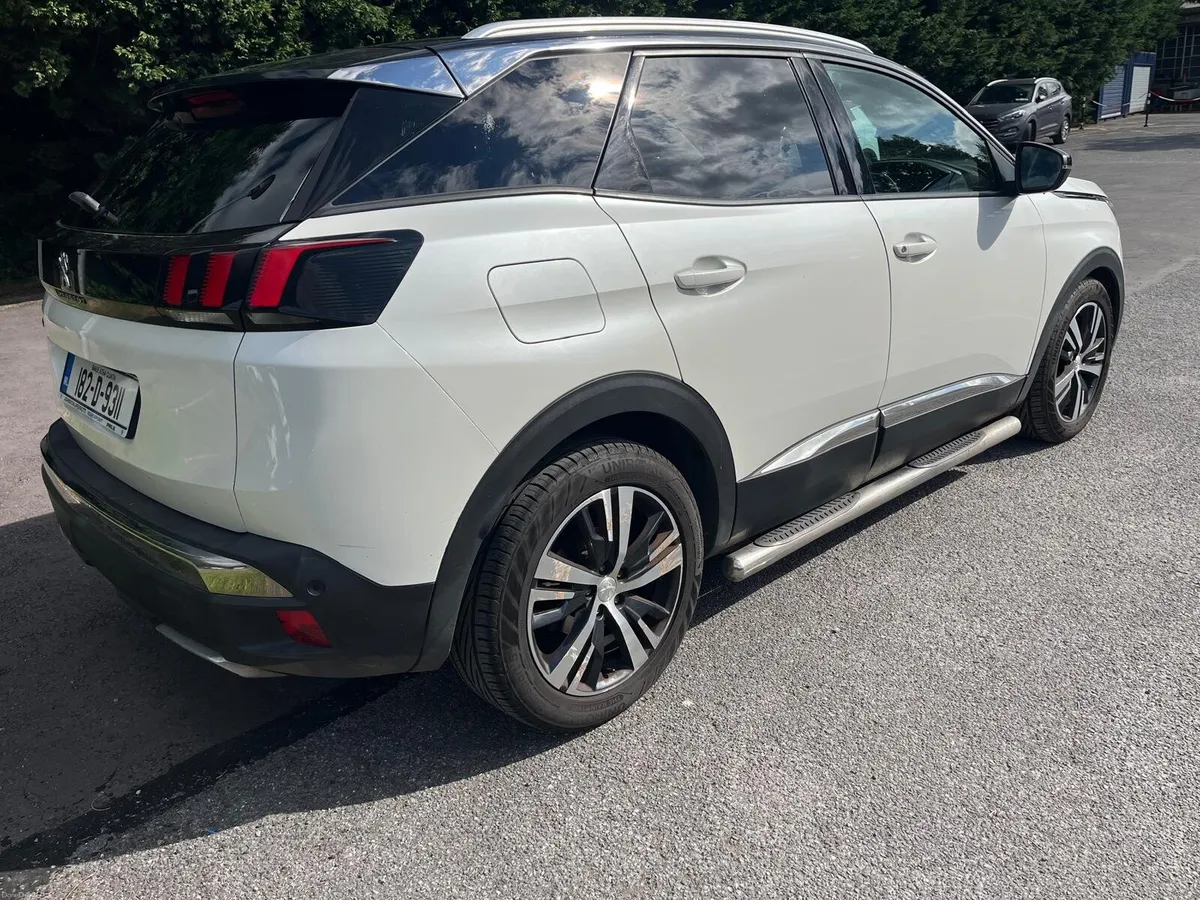 Peugeot 3008 1.6 diesel white - Image 3