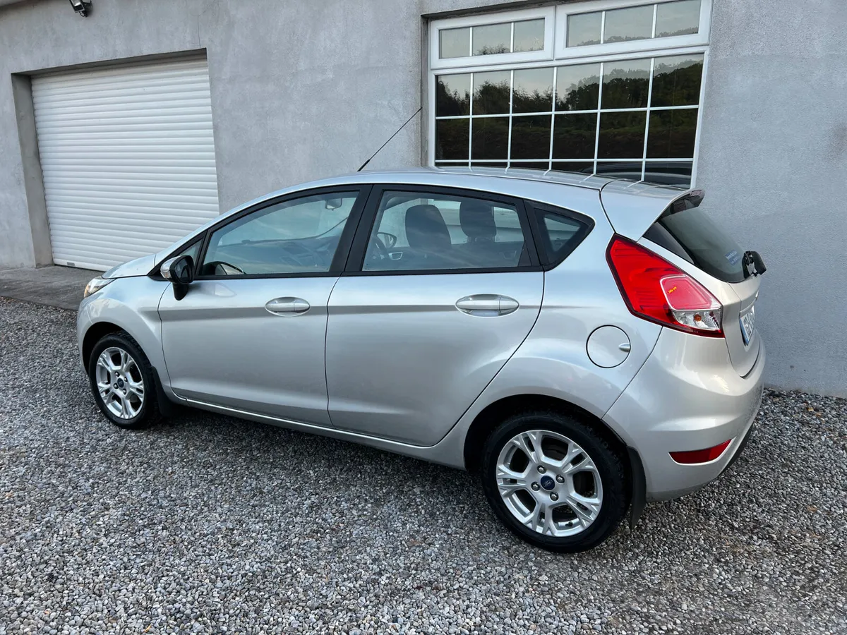 2013 Ford Fiesta 1.25L Zetec - Image 6