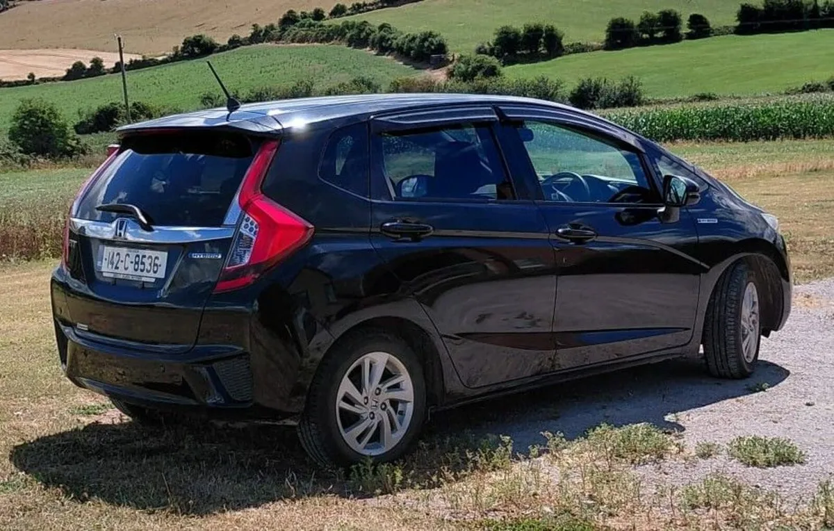 Honda Fit Hybrid –Fresh NCT – Excellent Condition - Image 6