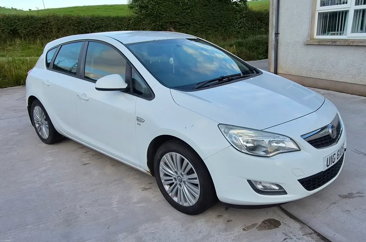 2011 Vauxhall astra Excite CDTI - Image 1