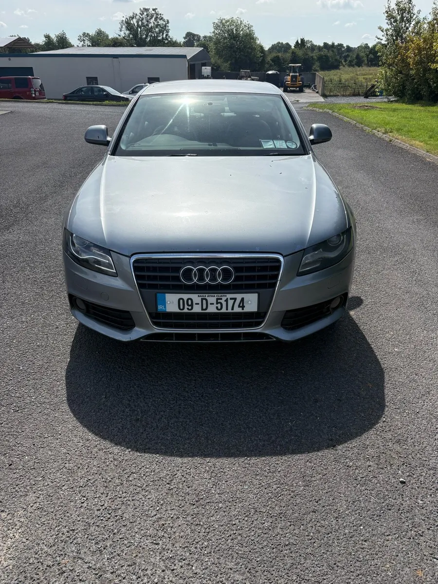 2009 Audi A4 - Image 2
